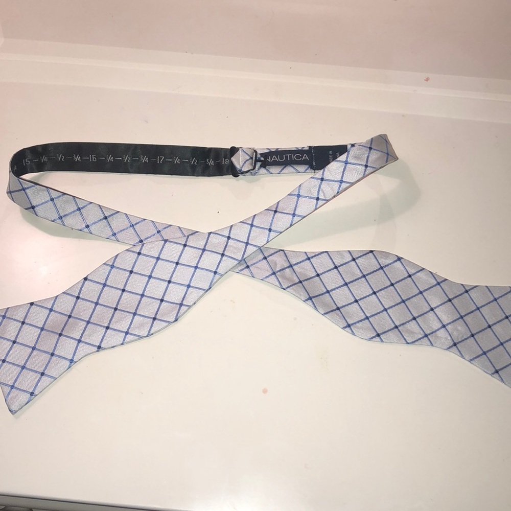 Nautica Bow Tie
